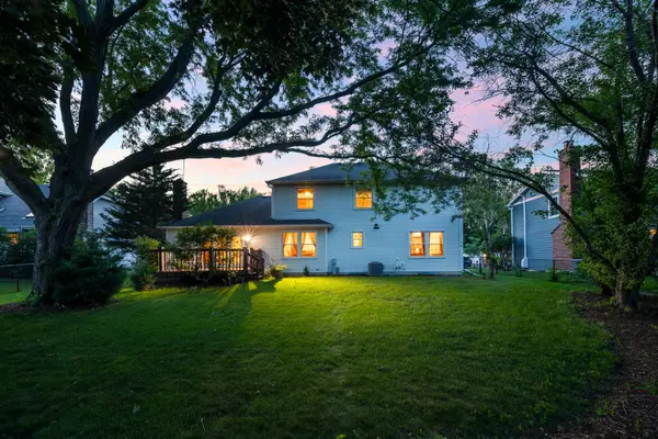 1208 Sunnybrook DR, Naperville, IL 60540