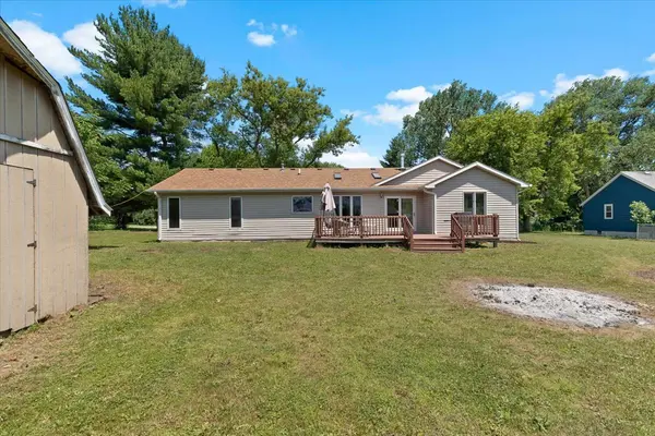 10067 W Logan CT, Zion, IL 60099