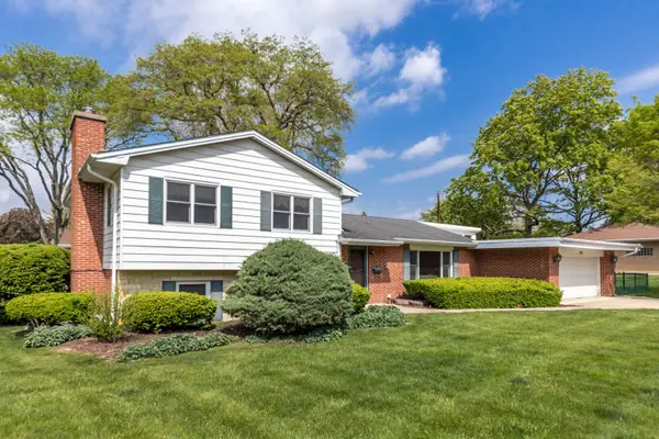 815 Santa Maria DR, Naperville, IL 60540