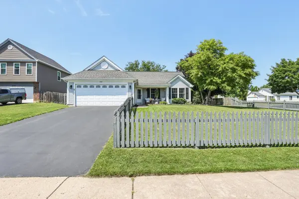 2030 Mallow CT, Hanover Park, IL 60133