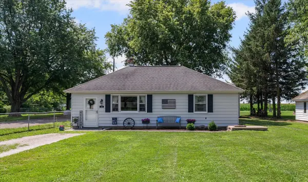 201 W Ash ST, Bondville, IL 61815