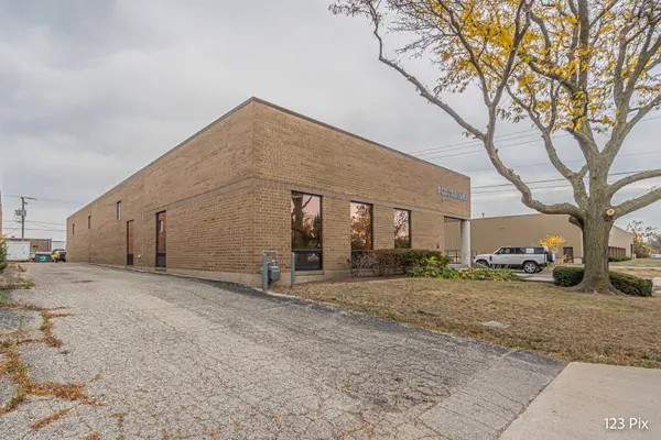 1480 Howard ST, Elk Grove Village, IL 60007