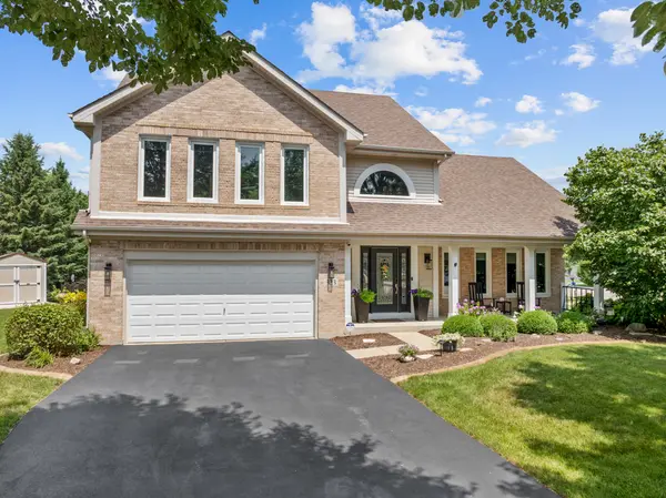 323 Callery DR, Bolingbrook, IL 60490