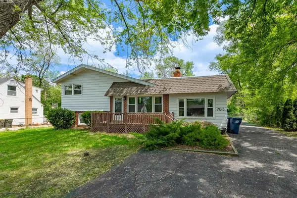 0N785 Woods AVE, Wheaton, IL 60187