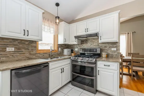 11909 S Lockwood AVE, Alsip, IL 60803
