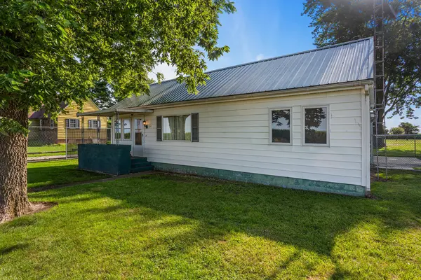 248 N County Road 1275E RD, Arcola, IL 61910