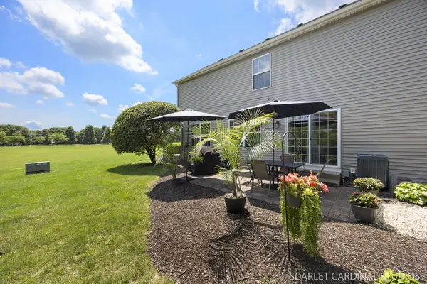 2328 Woodhill CT, Plainfield, IL 60586