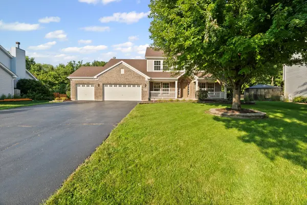 601 Rivers Edge DR, Minooka, IL 60447