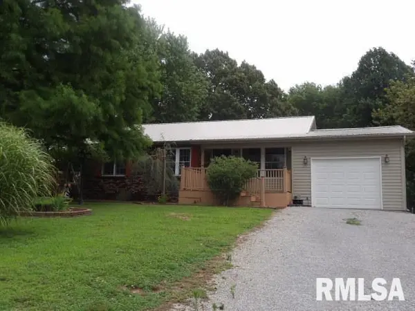 113 Karen Ann LN, Carrier Mills, IL 62917
