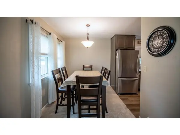 1414 21ST ST, Bettendorf, IA 52722