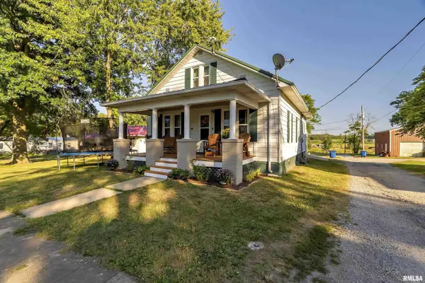 205 W MEYERS ST, Campbell Hill, IL 62916