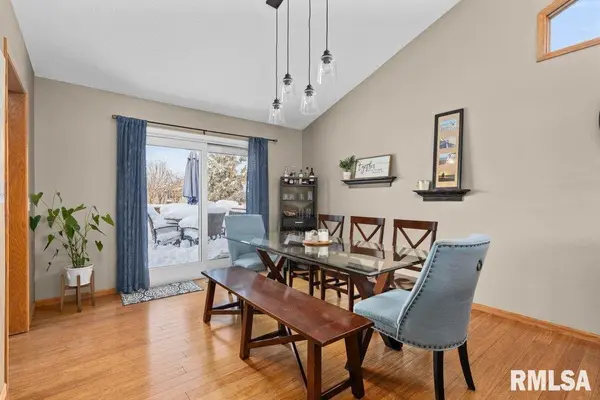 4038 SPARTINA CT, Bettendorf, IA 52722