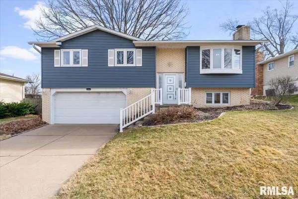1317 W 43RD ST, Davenport, IA 52806