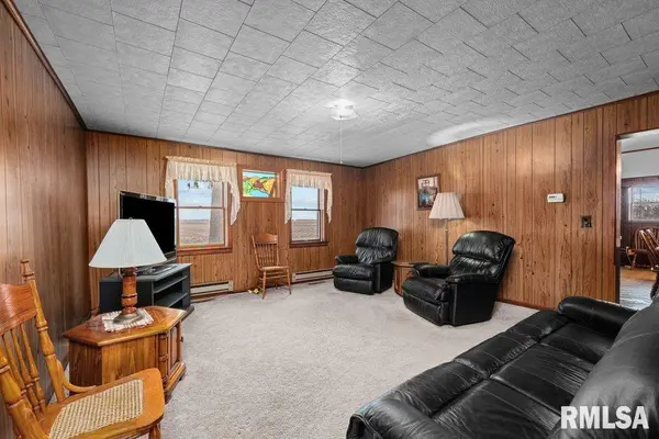 24795 N 1500 AVE, Annawan, IL 61234-9524