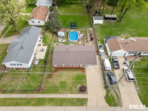 4610 24TH AVE, Rock Island, IL 61201