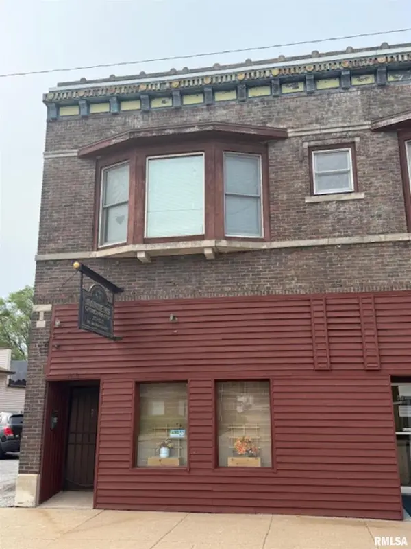 609-615 15TH AVE, East Moline, IL 61244
