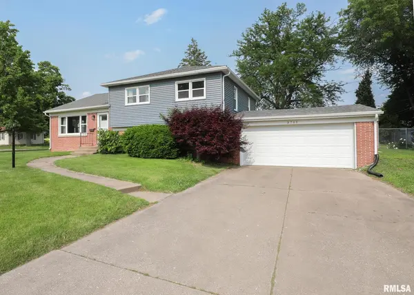 3711 32ND ST, Rock Island, IL 61201