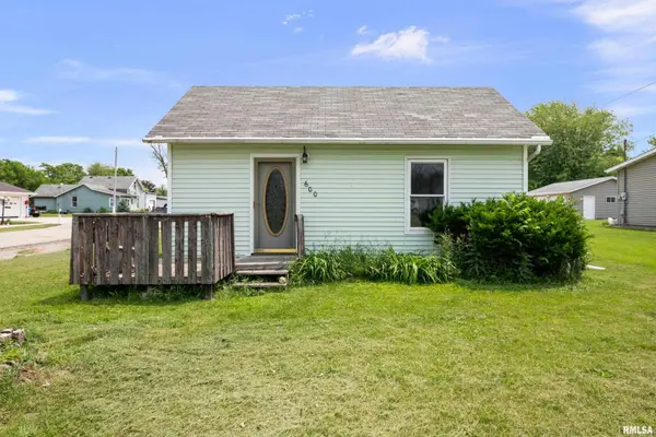 600 1ST AVE, Sherrard, IL 61281