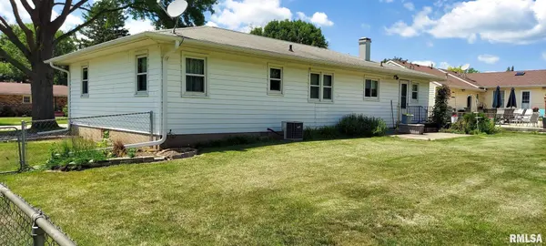 213 S SCANDIA ST, Alpha, IL 61413