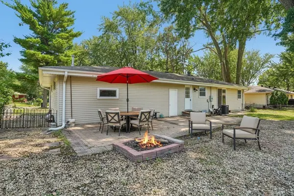 15204 Lead ST, Burnsville, MN 55306