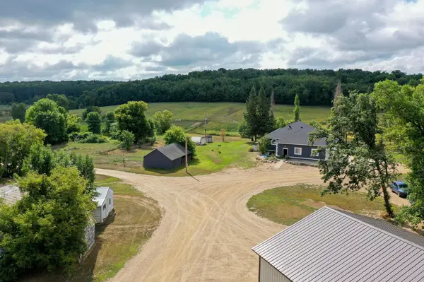 34306 300th AVE, Dent, MN 56528