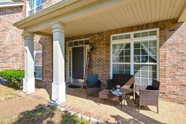 106 Sorrel Ct, Hendersonville, TN 37075