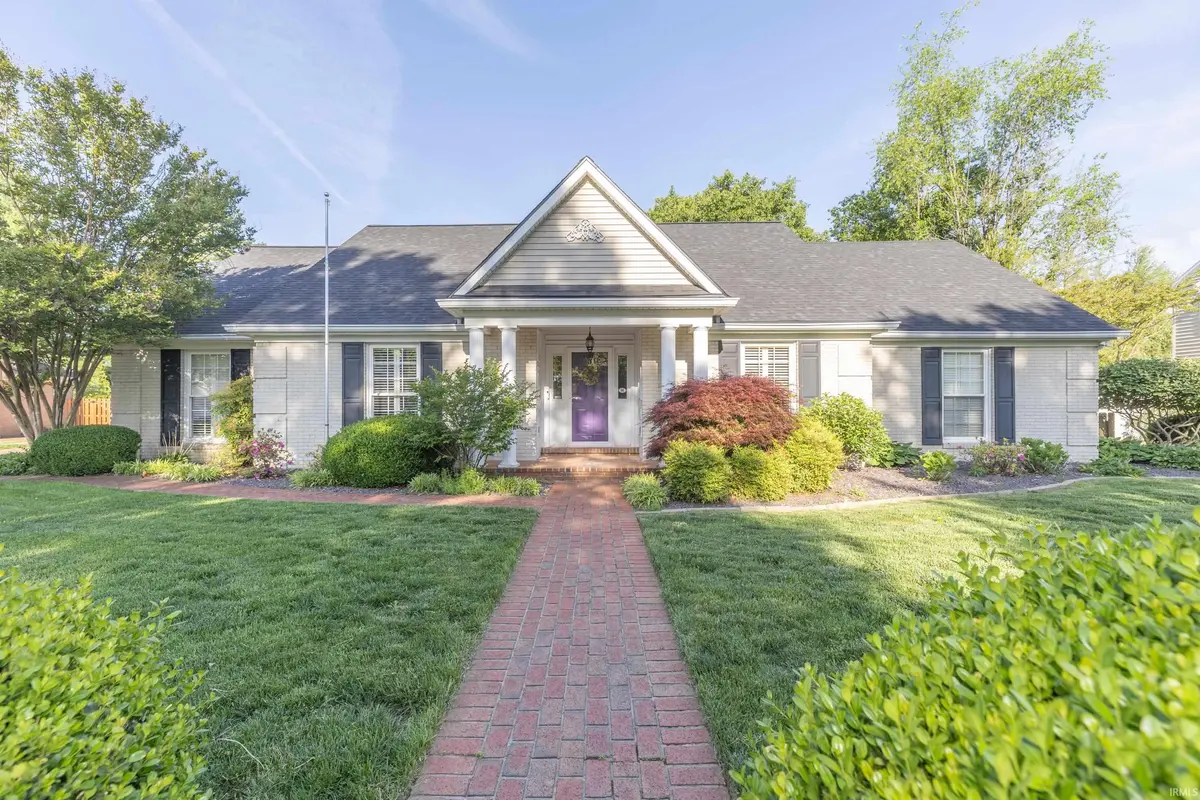 461 E Meade DR, Evansville, IN 47715