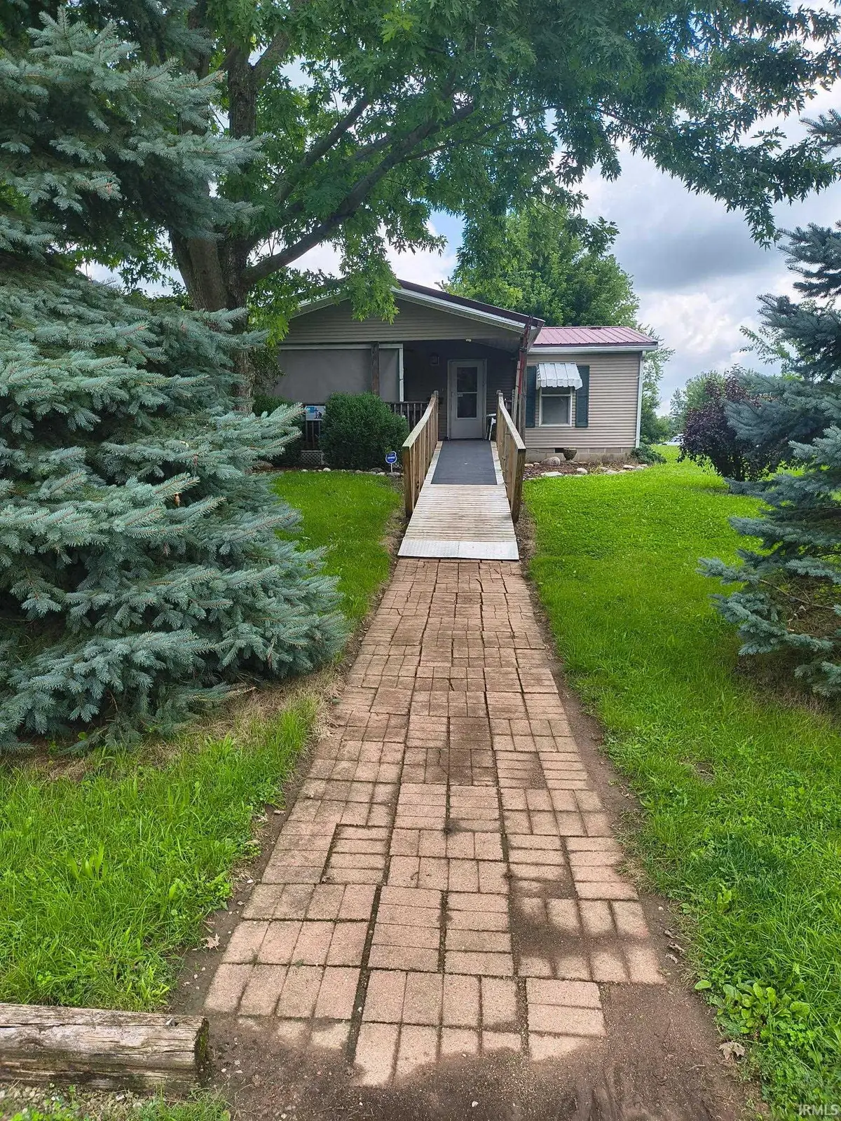 4038 S 456 East ***, Hemlock, IN 46937