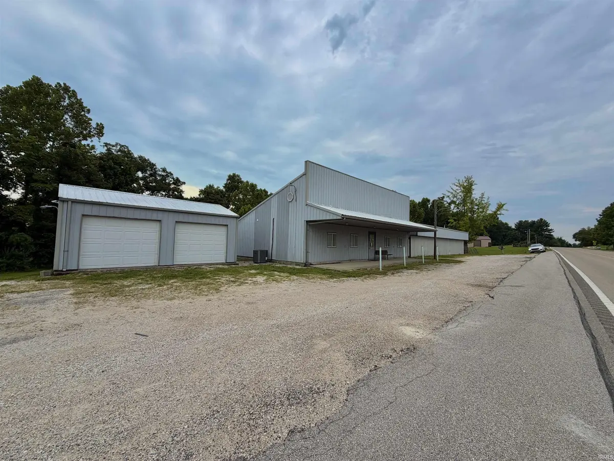 4026 US 50 W HWY, Mitchell, IN 47446