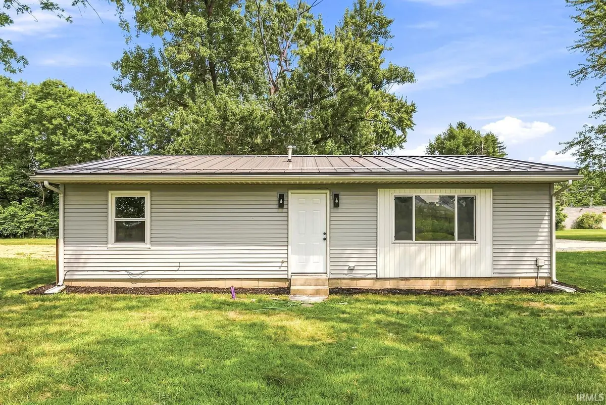 56613 Shore AVE, Elkhart, IN 46516