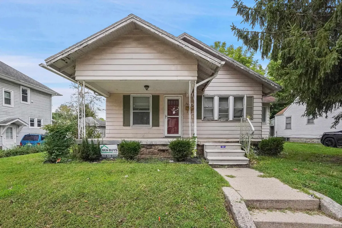 327 S 8th ST, New Castle, IN 47362