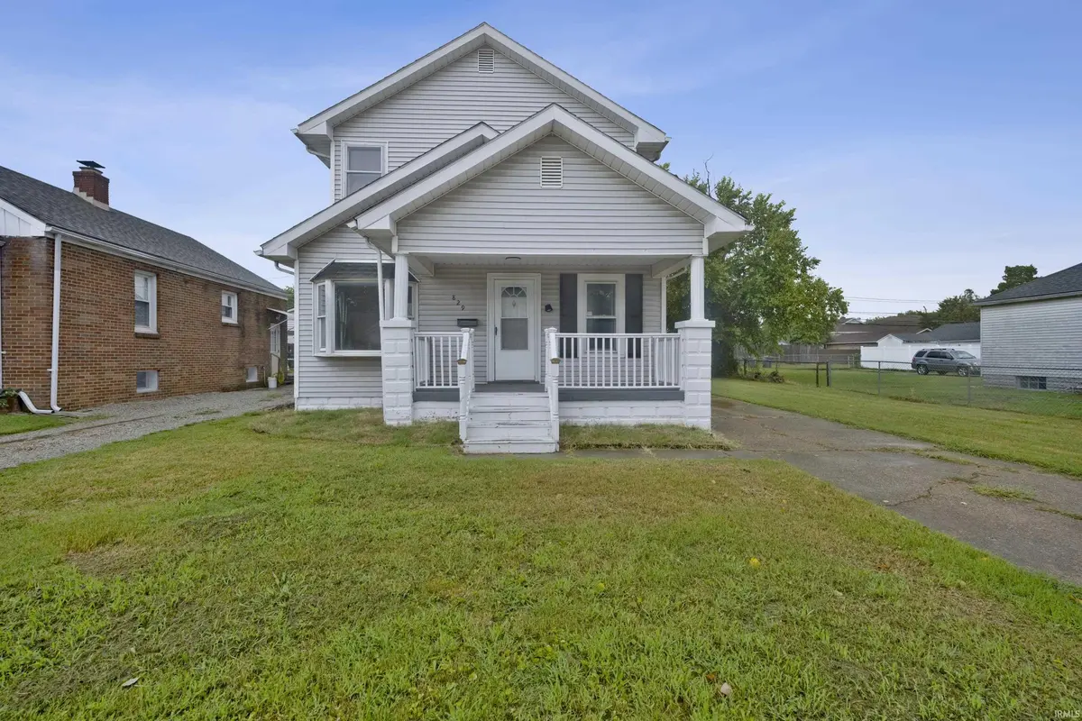 829 Lohoff AVE, Evansville, IN 47710