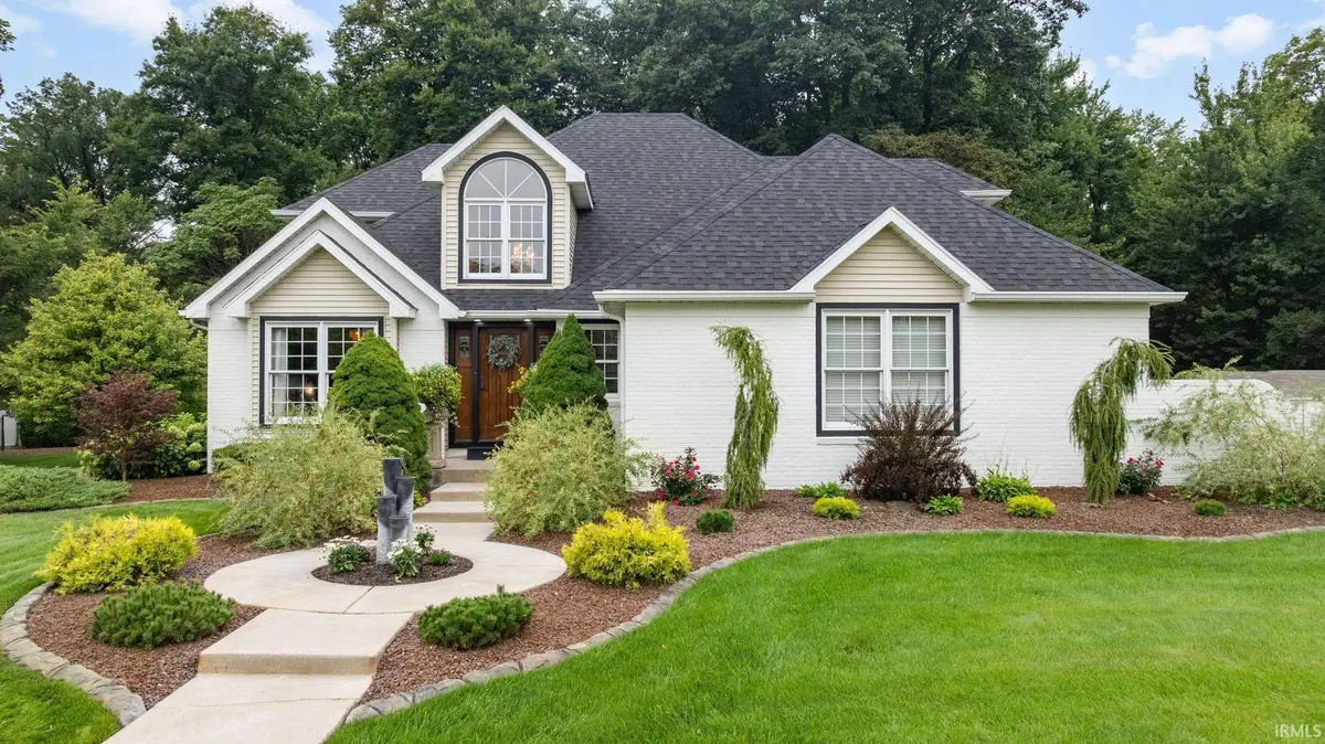 71201 State Road 15 ***, New Paris, IN 46553-9774