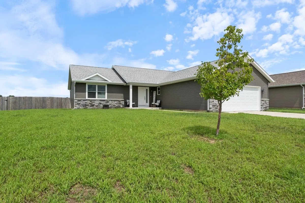 20605 Matthew DR, Milford, IN 46542