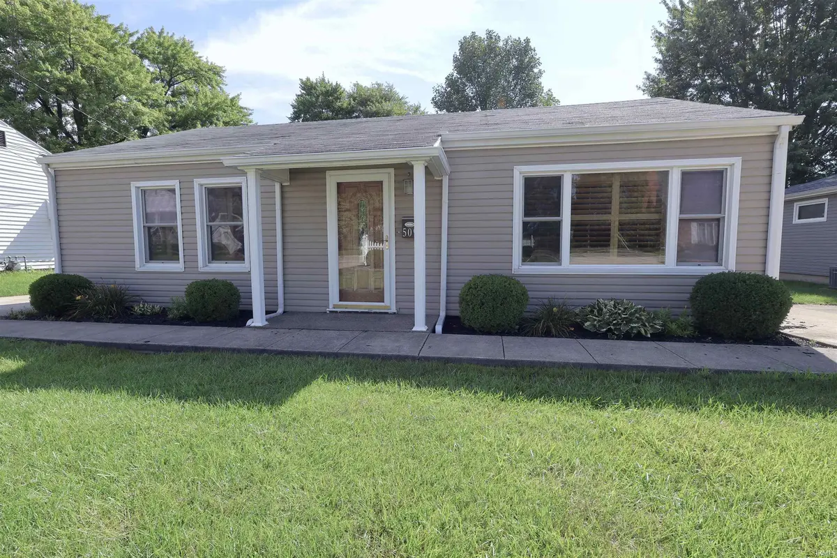 509 S Oak ST, Winchester, IN 47394