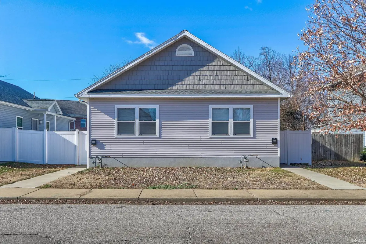 1223-1225 Culver DR, Evansville, IN 47713