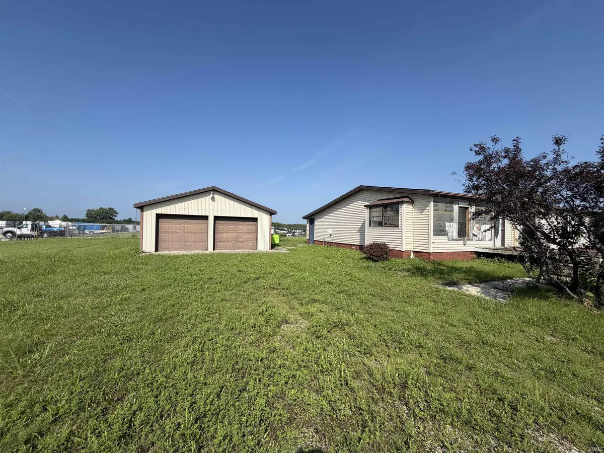 154 N 500 E RD, Markle, IN 46770