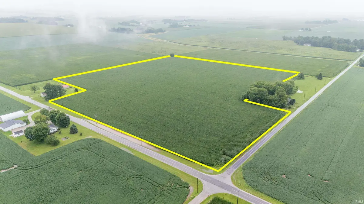 800 E County RD, Walton, IN 46994