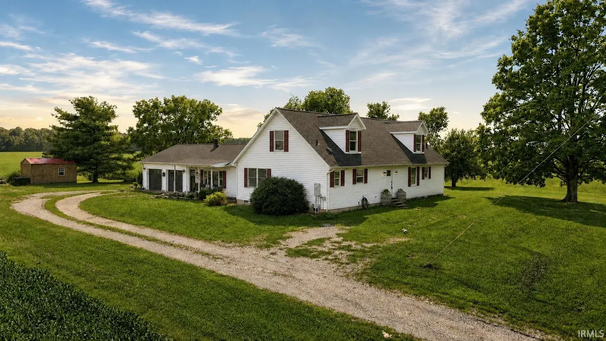 5321 E State Road 124 ***, Wabash, IN 46992