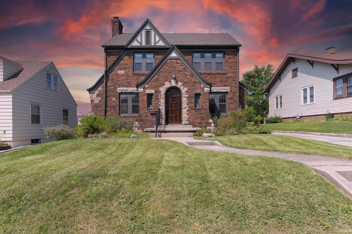 1839 Kenwood AVE, Fort Wayne, IN 46805