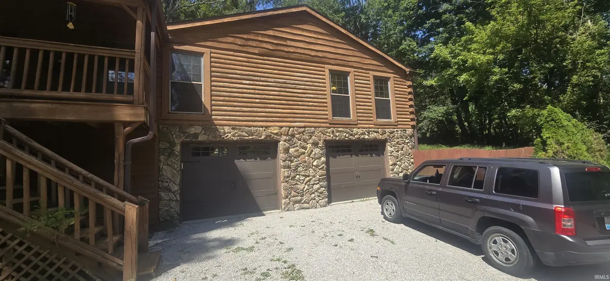 2356 S Chris DR, Rockport, IN 47635-8730
