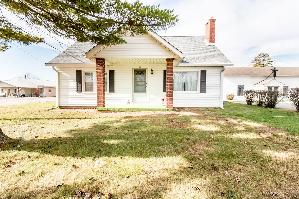 20 N Eisenhower DR, Edinburgh, IN 46124