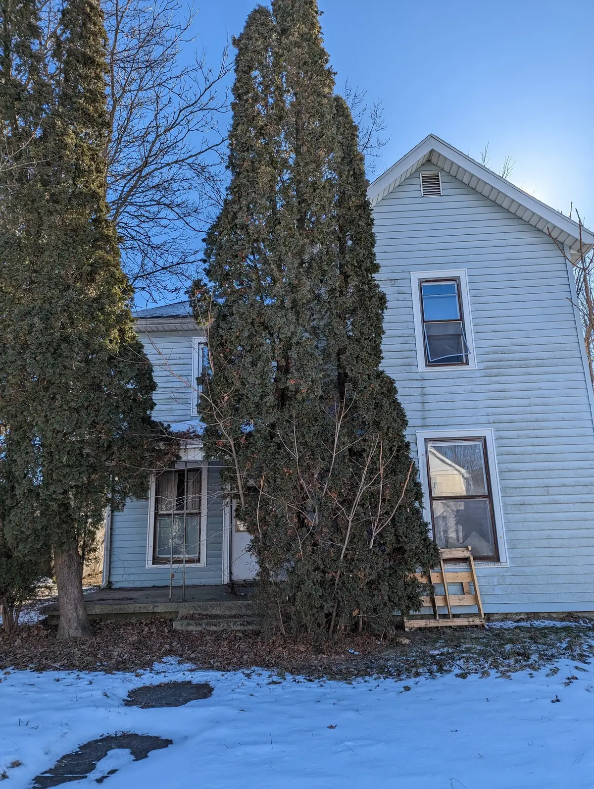 1205 W Spencer AVE, Marion, IN 46952