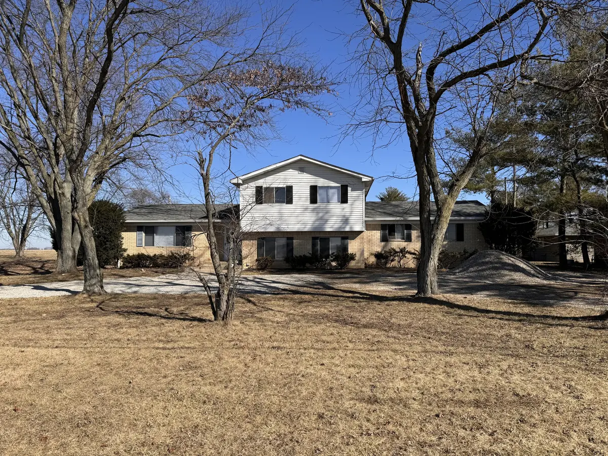 3050 N Michigan RD, Shelbyville, IN 46176