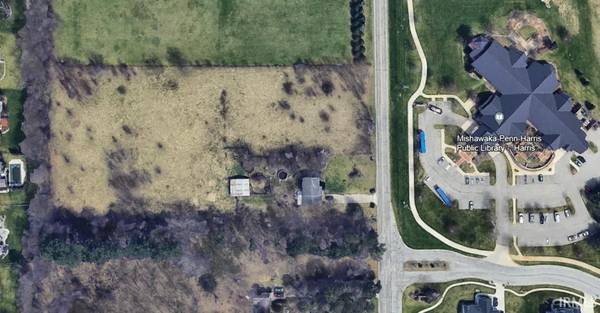 51405 Elm RD, Granger, IN 46530-8640
