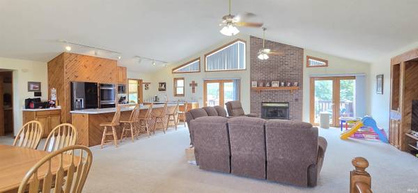509 Mount Ashley RD, Evansville, IN 47711