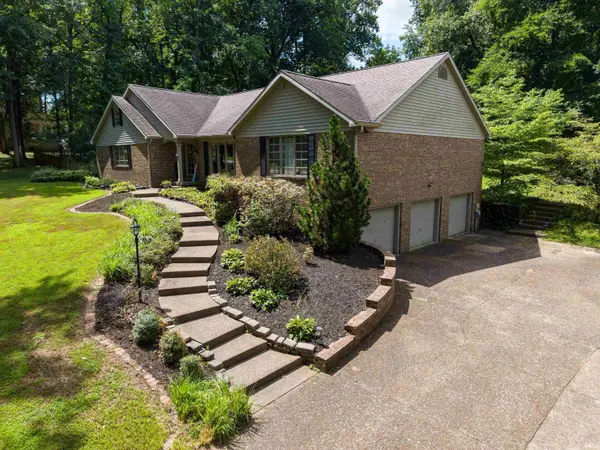 4077 Frame RD, Newburgh, IN 47630