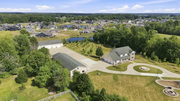 17818 Amstutz RD, Leo, IN 46765-9529