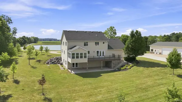 17818 Amstutz RD, Leo, IN 46765-9529