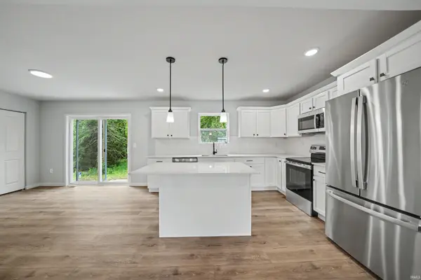 26896 Mc Arthur CT, South Bend, IN 46628-4593